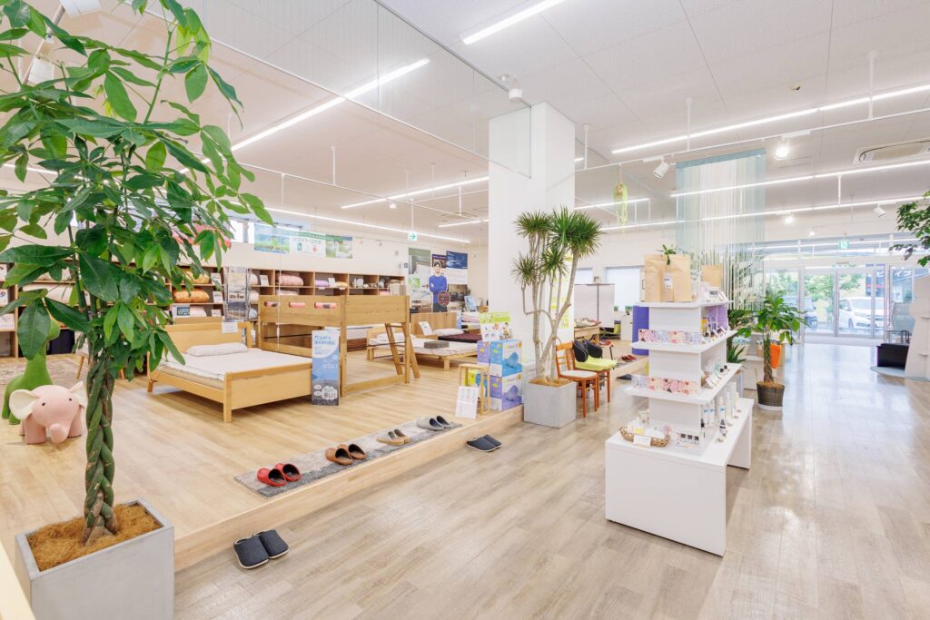 眠りの専門店こころねの明るい店内
